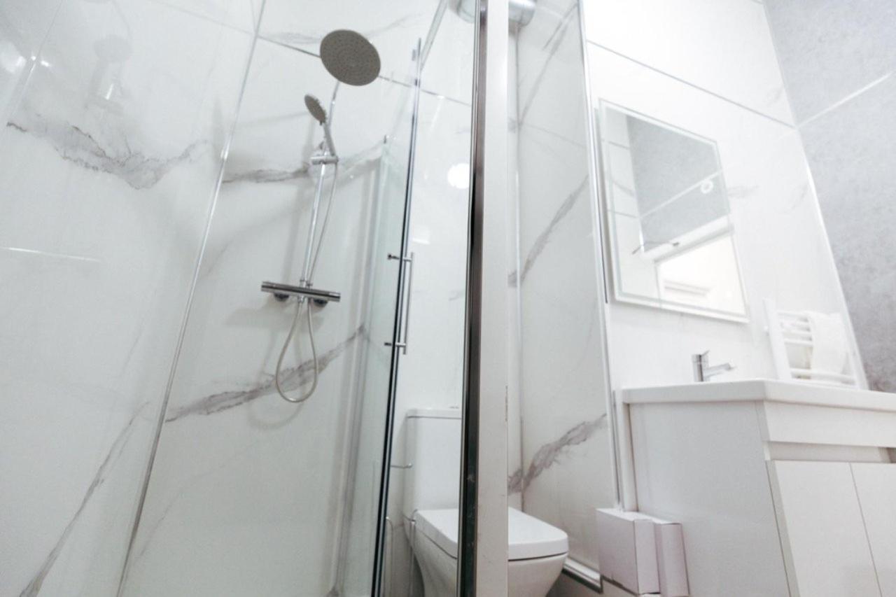 Stylish Comfort In London Finchley Luaran gambar